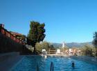 La piscina dell'agriturismo, riscaldabile ed utilizzabile da maggio a settembre.